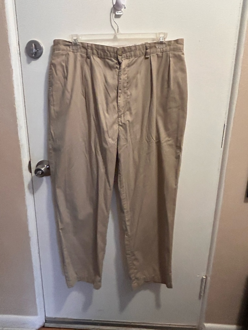 Polo Golf Men's Classic Khaki Dress Pants - Beige